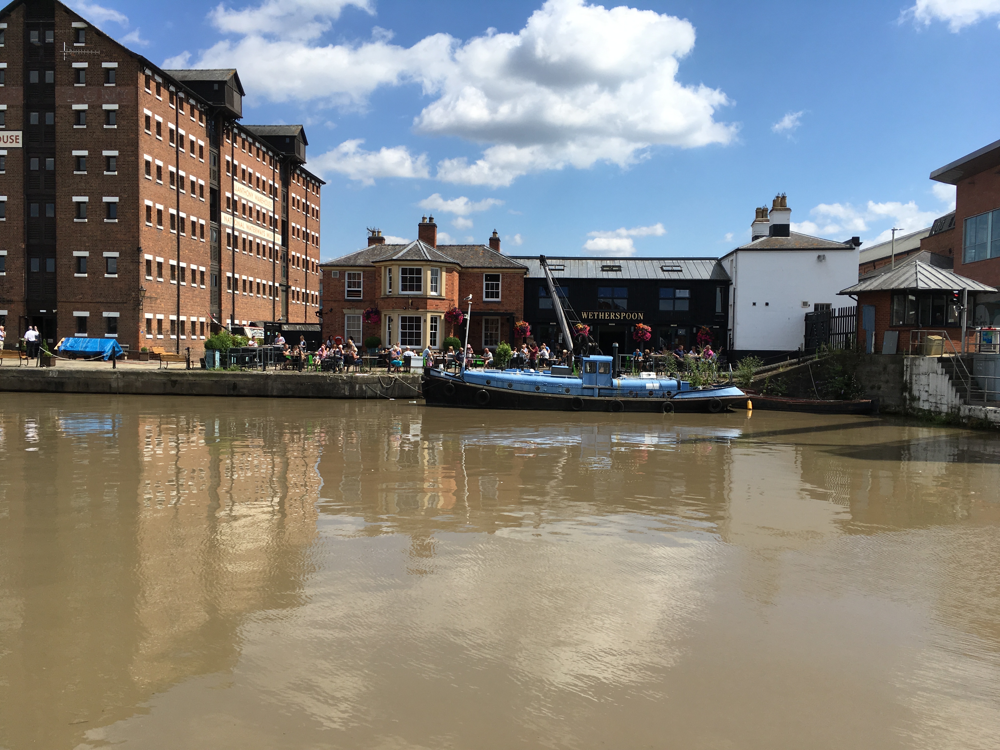 free family days out gloucester docks