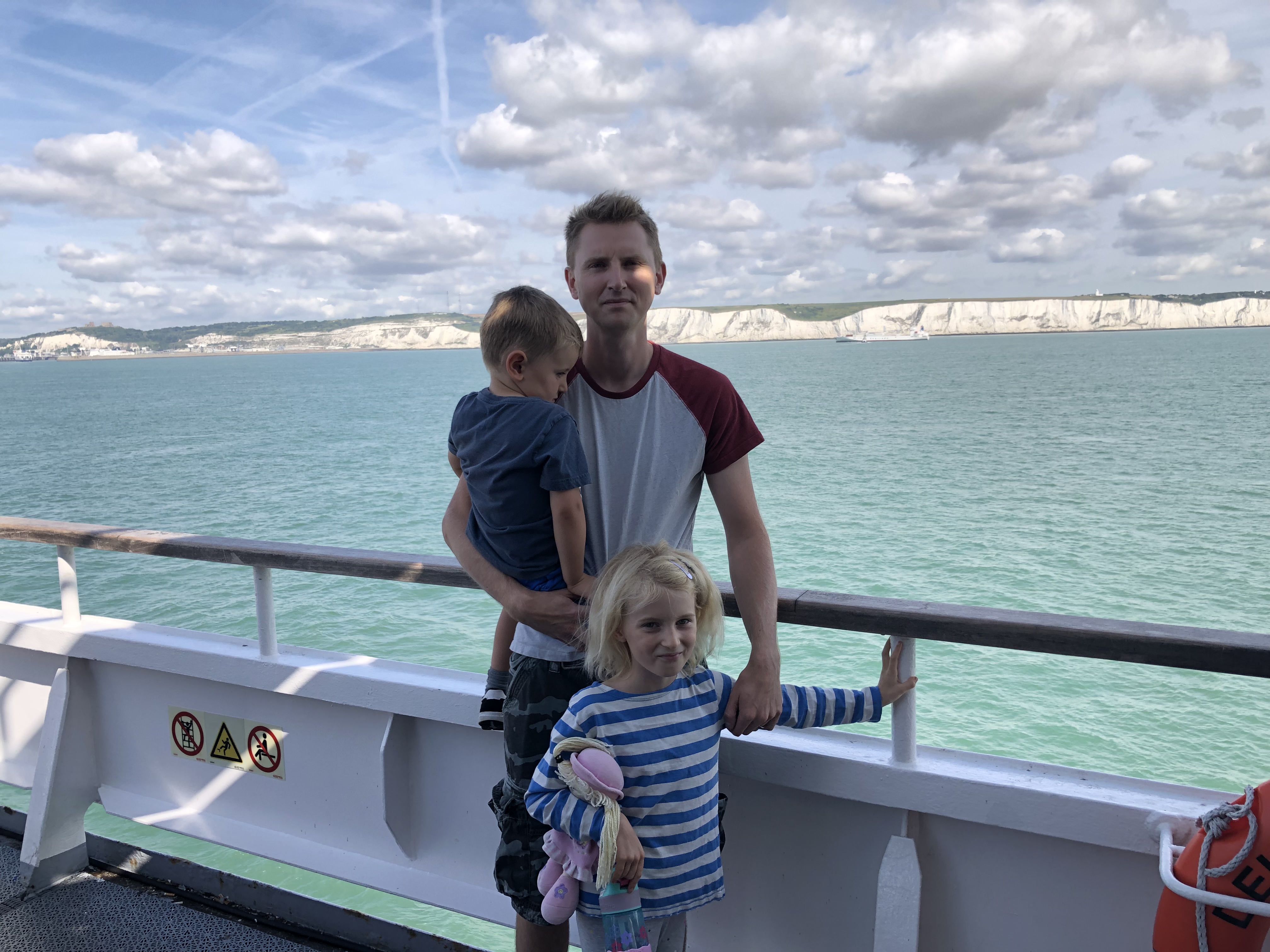 Europe family road trip day 1 - England to Netherlands / UNESCO World Heritage Kinderdijk / Camping Vliegenbos