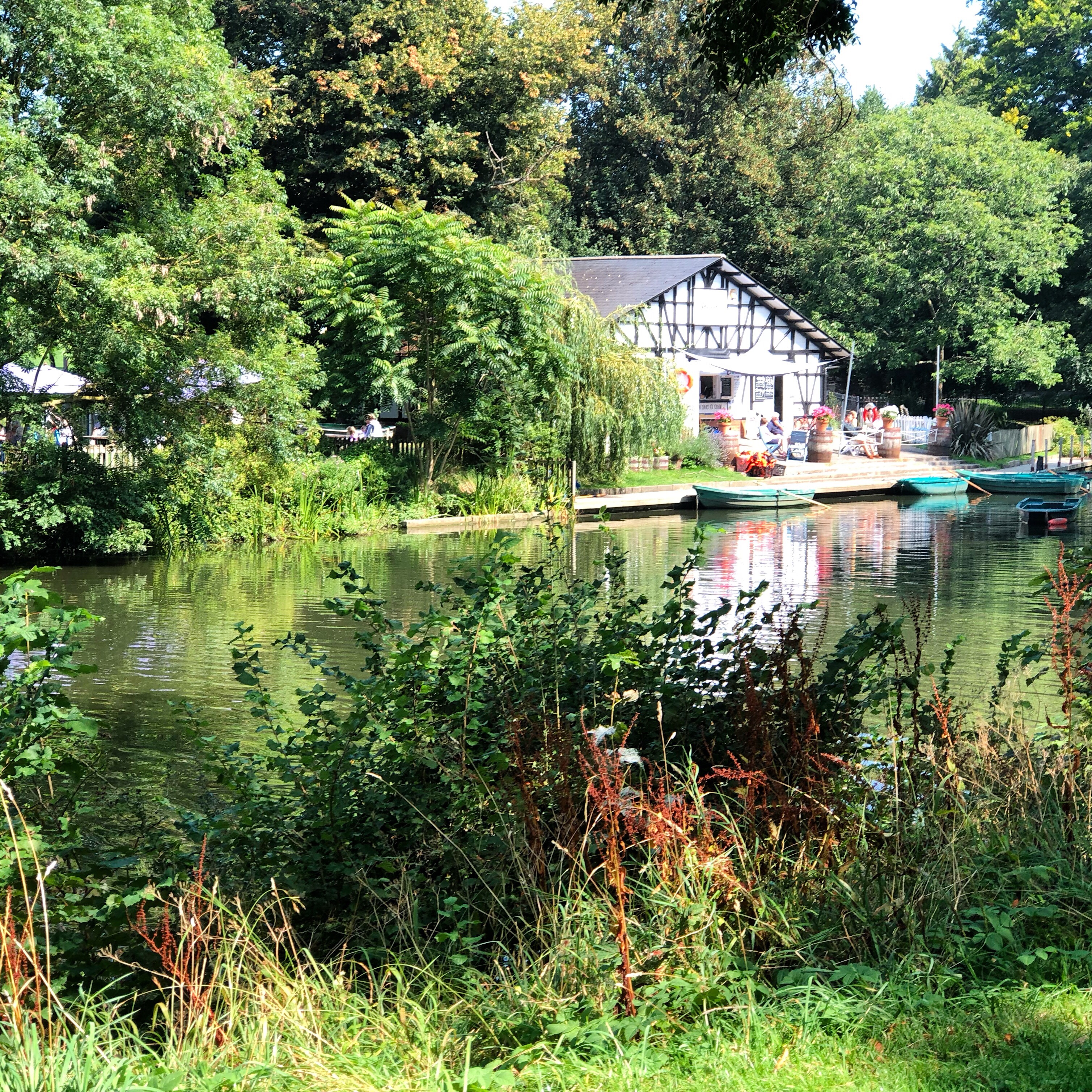 Pittville Park, Cheltenham: free things to do with kids in Gloucestershire