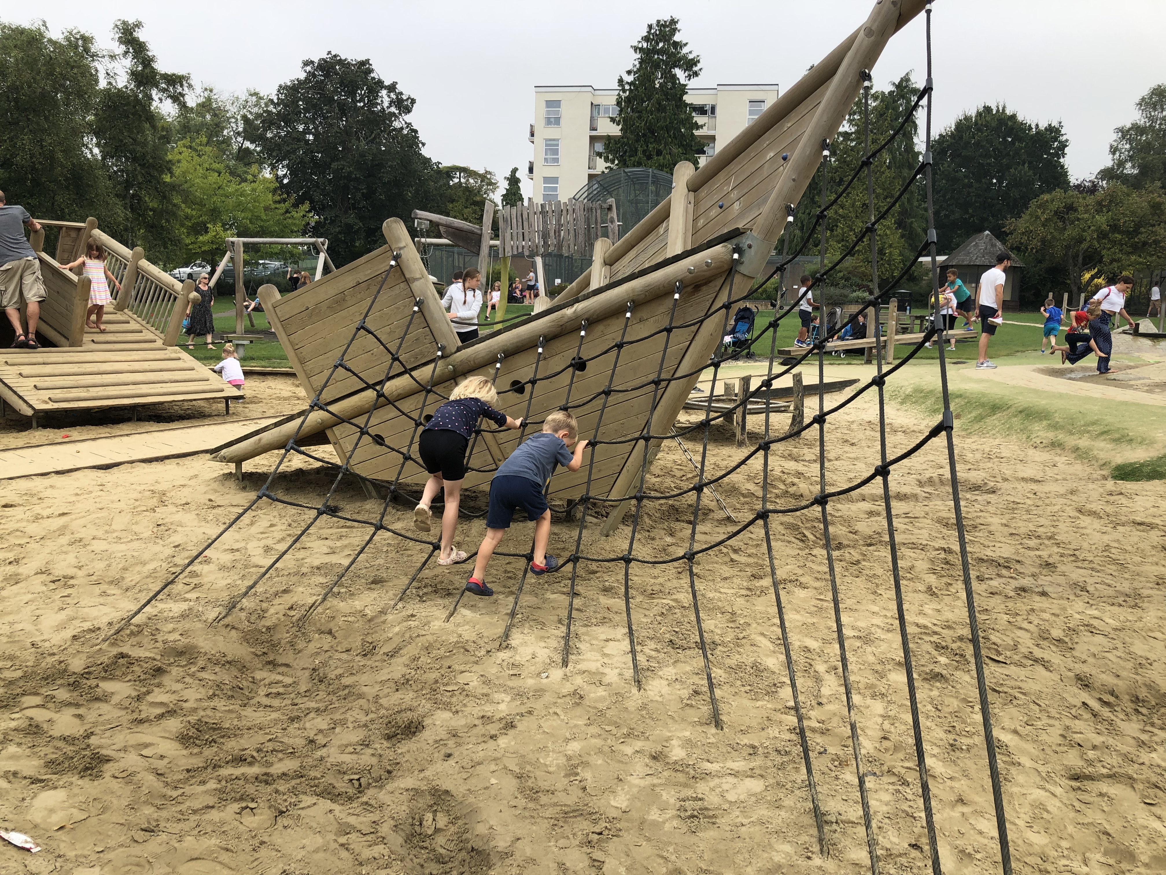 Pittville Park, Cheltenham: free things to do with kids in Gloucestershire