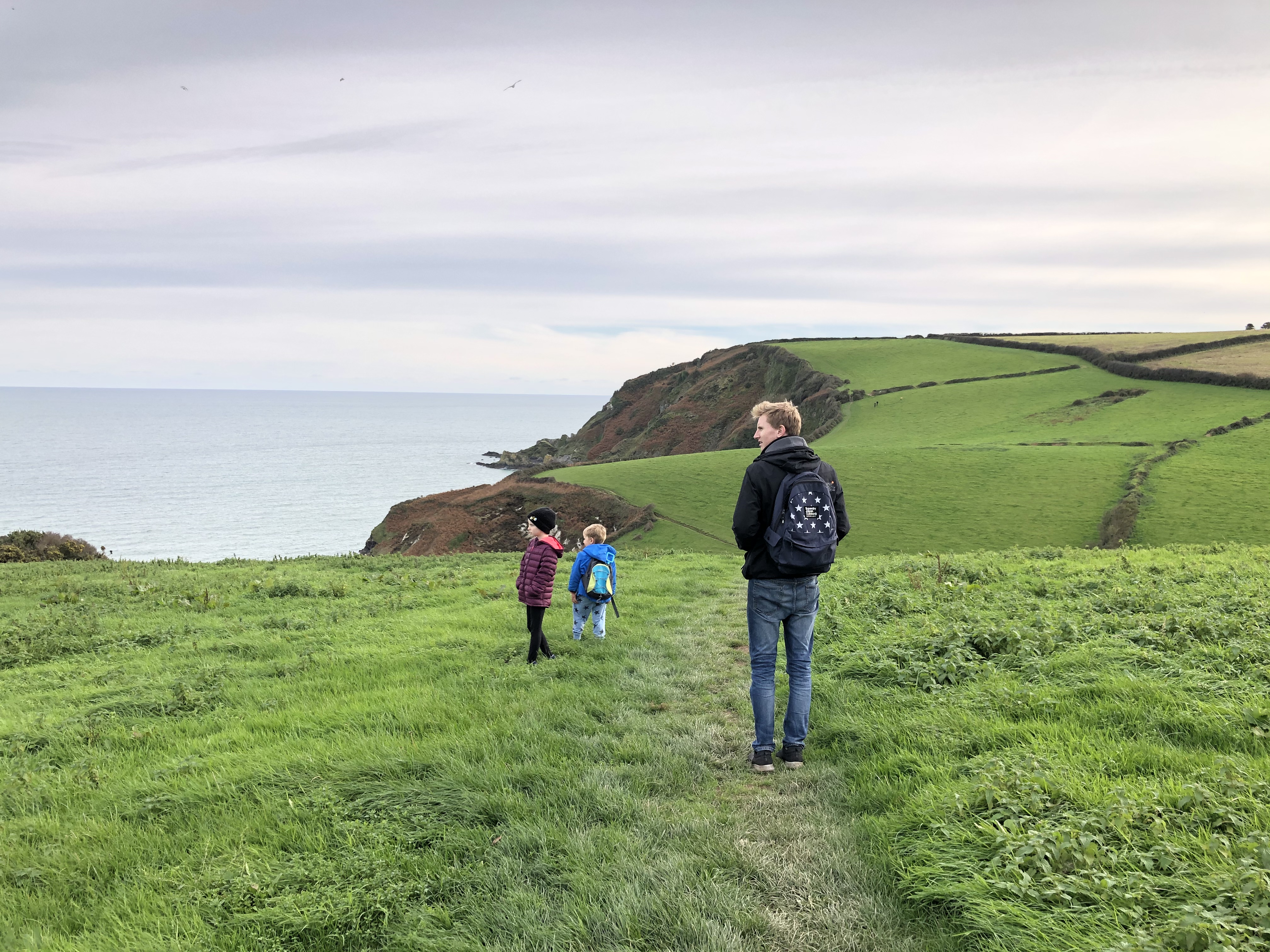 Pentewan Sands to Mevagissey coast path with kids