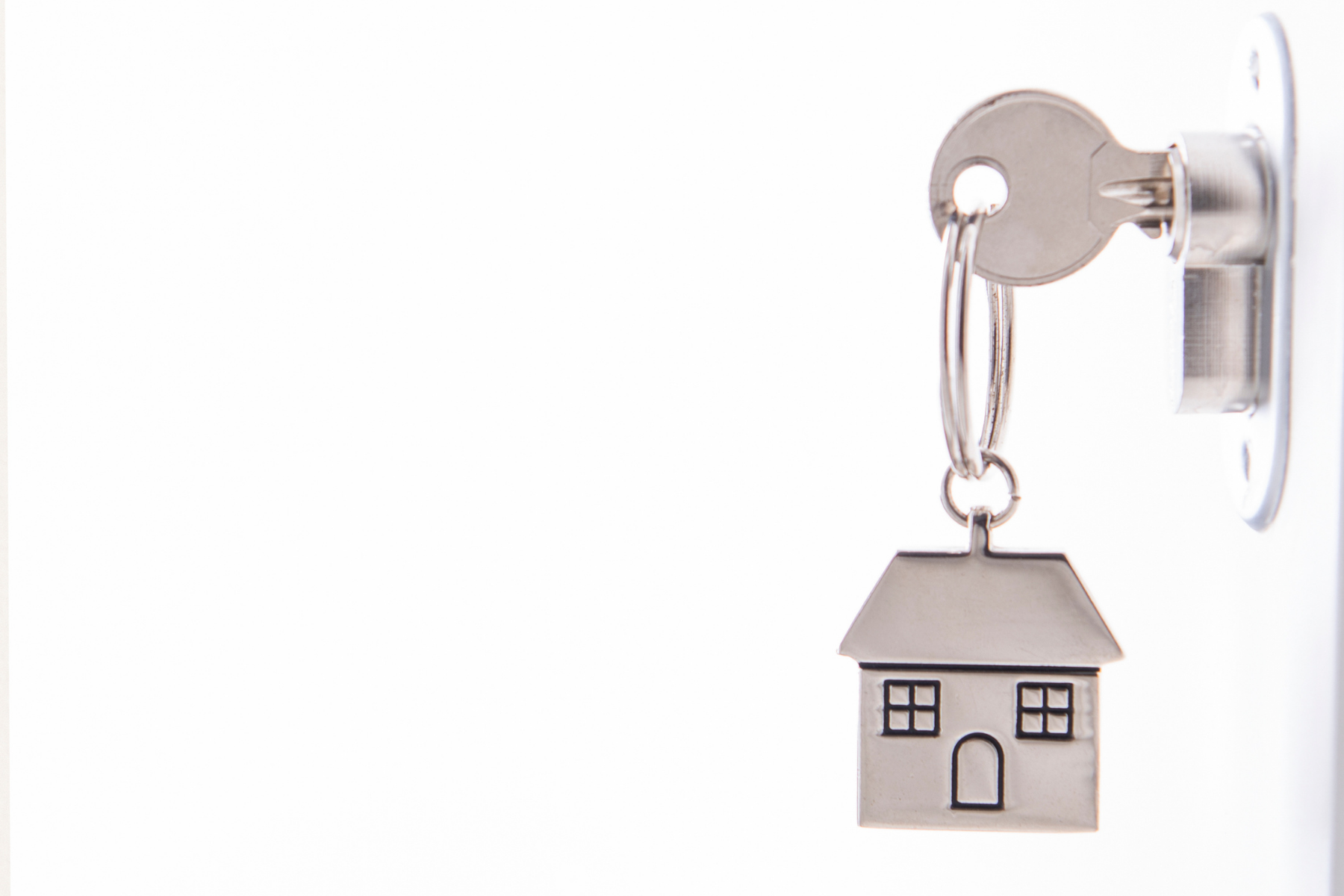 How to secure your home when you are away on holiday