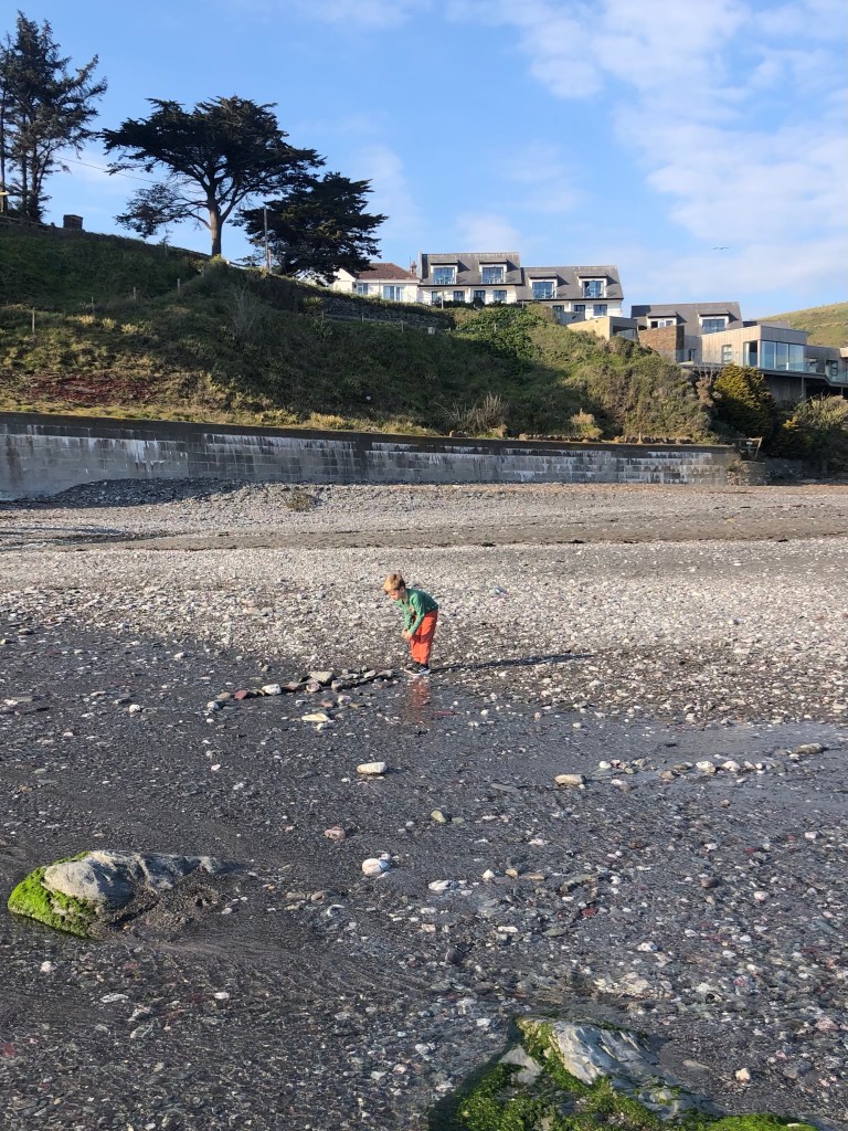 seaton beach cornwall