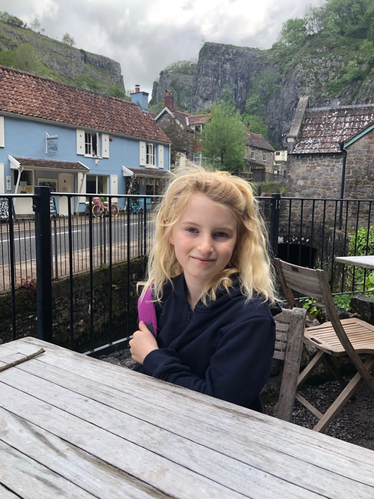 cafe gorge