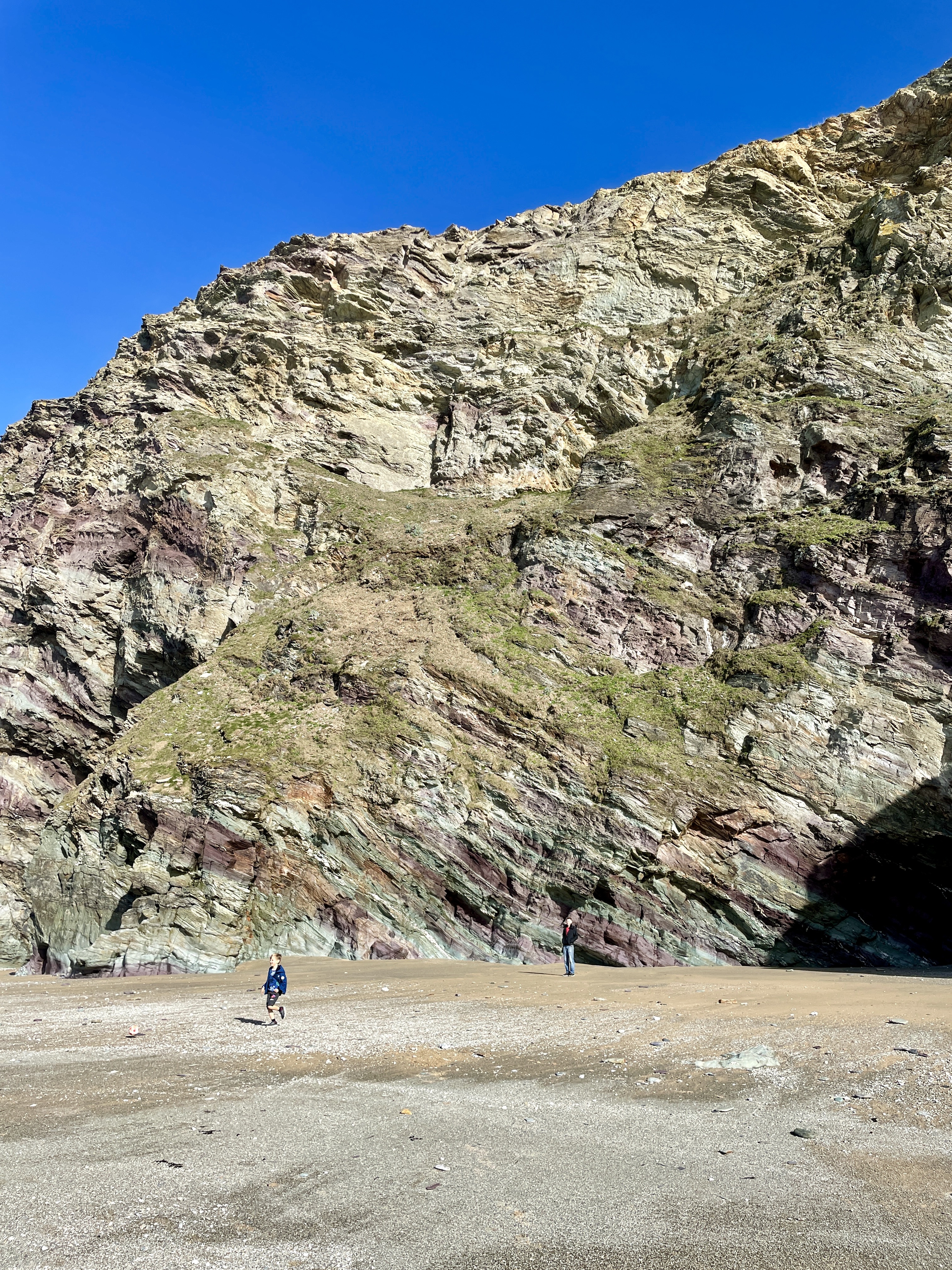 purple cliffs whipsiderry beach watergate bay newquay