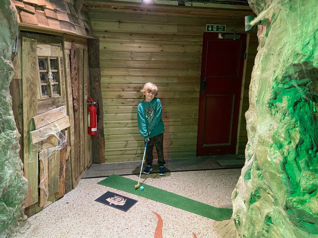 Pirates Quest adventure golf Newquay