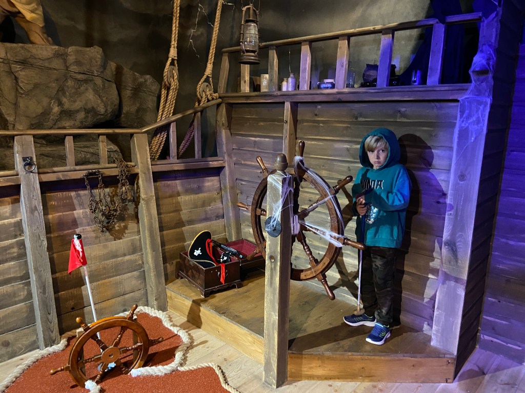 Pirates Quest adventure golf Newquay