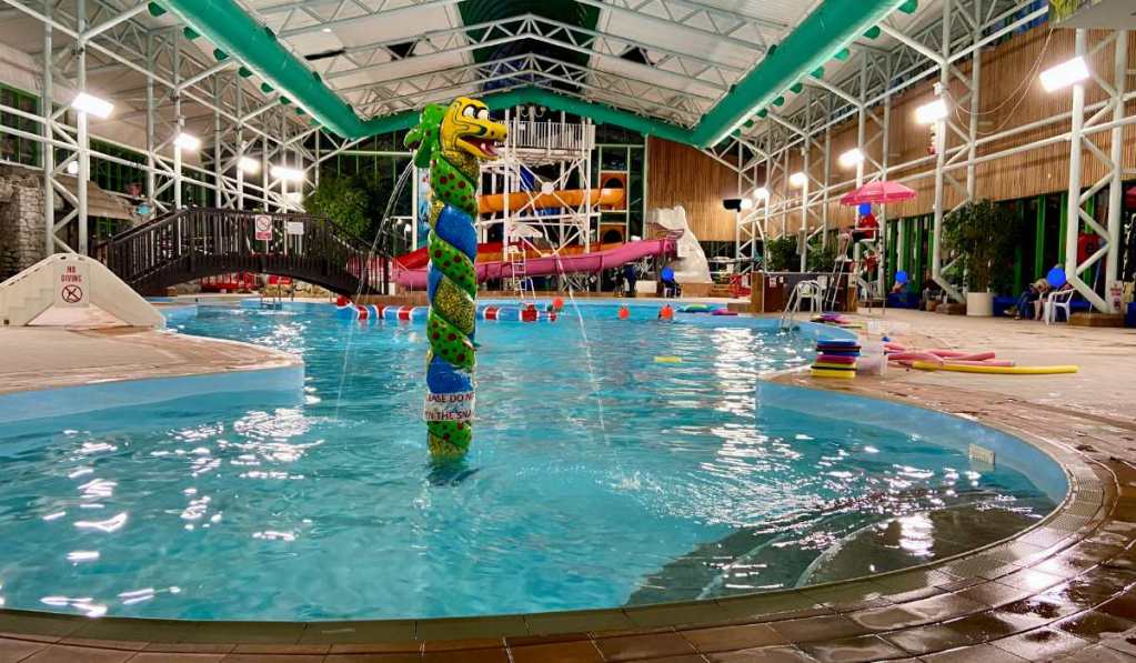 Newquay fun swimming pool