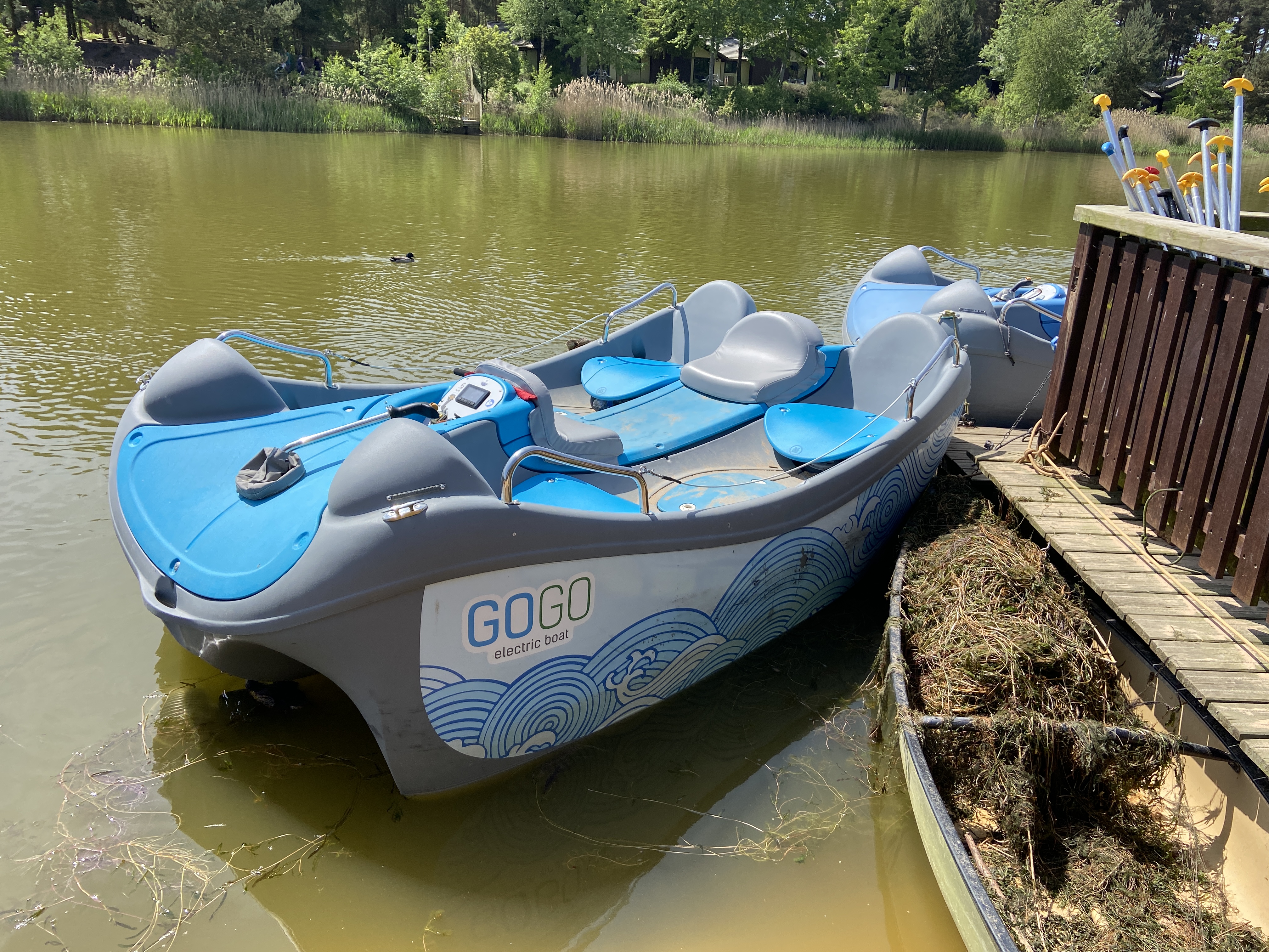 center parcs electric boat