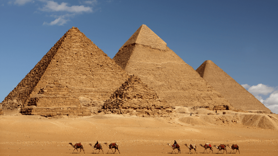 historical tours when travelling