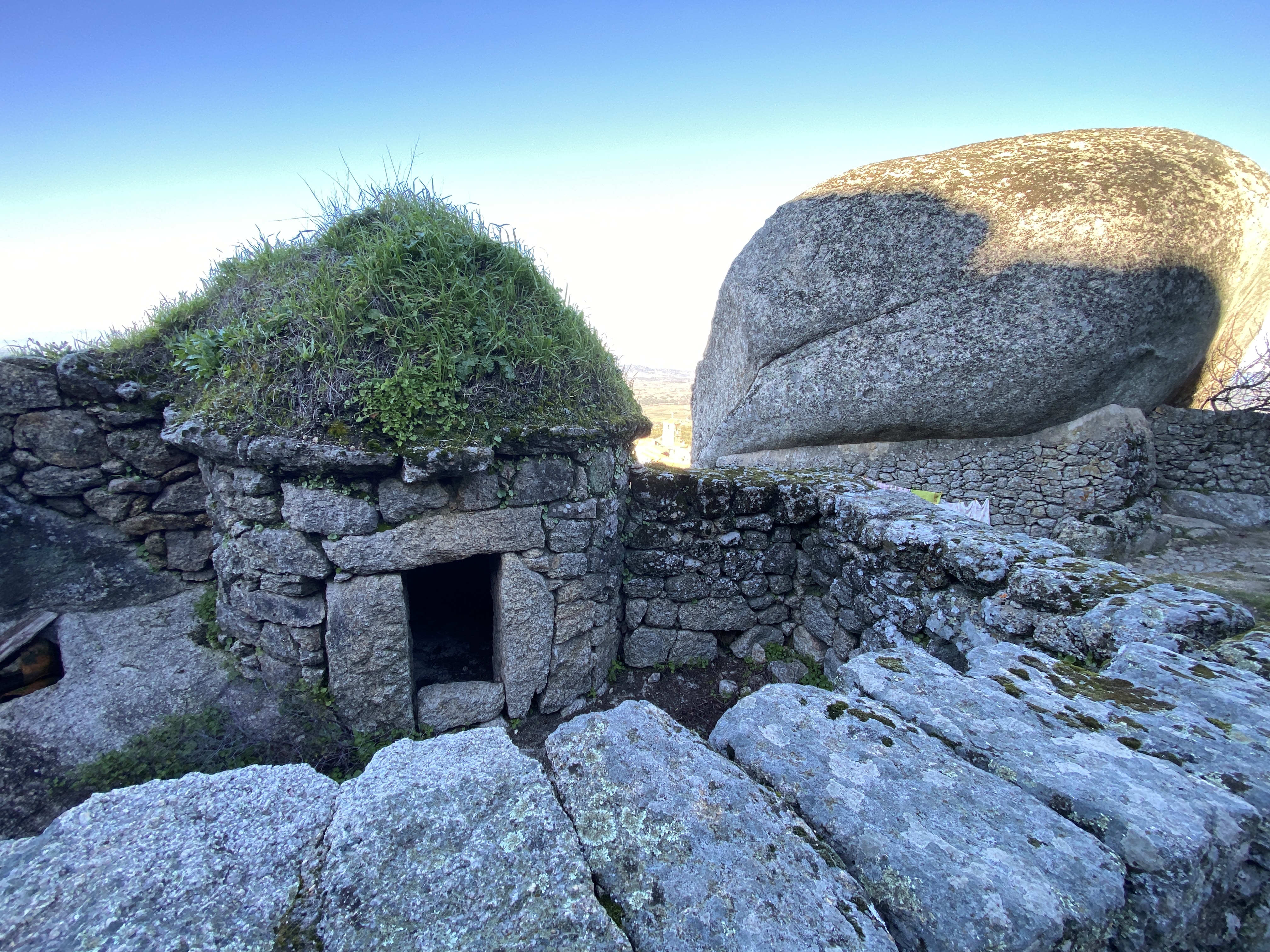 Monsanto Mountain Rock Village Game of Thrones Filming Location