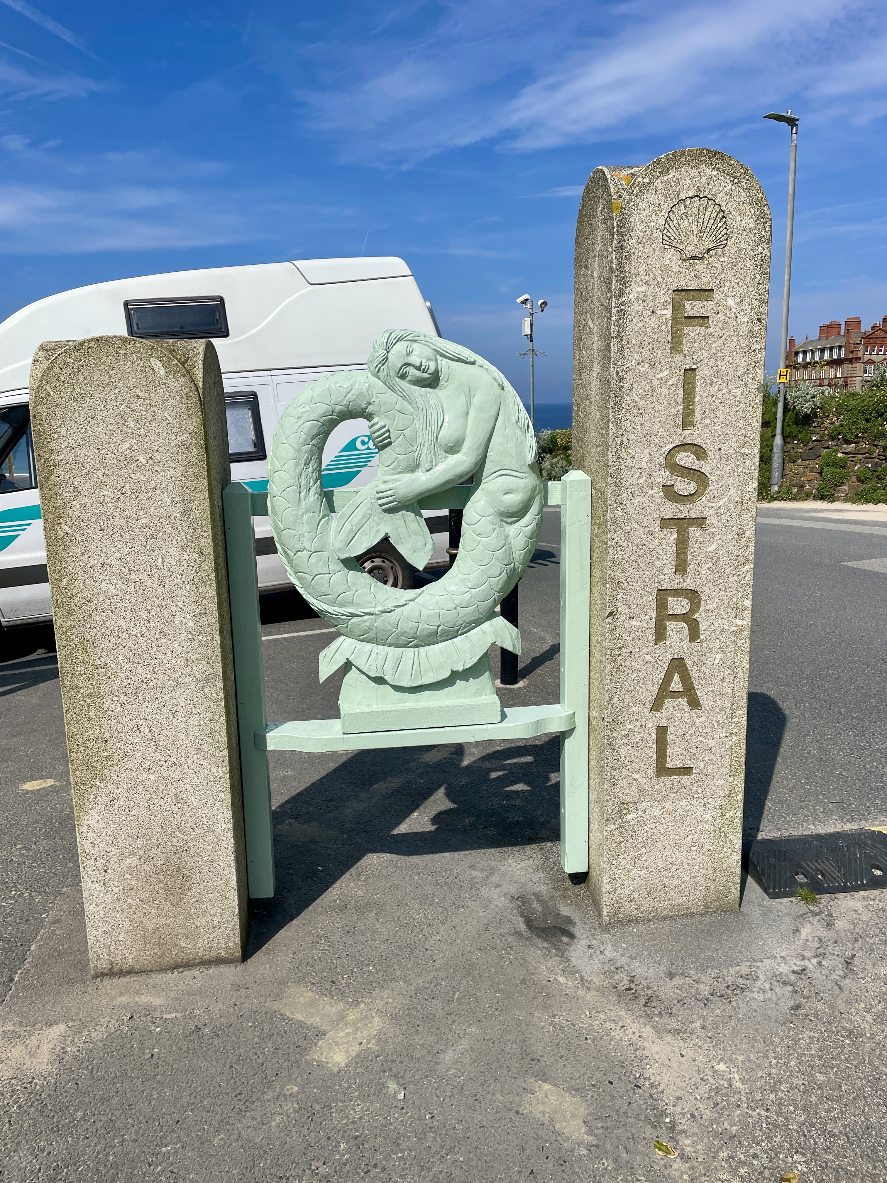 Fistral Beach Signage.jpg