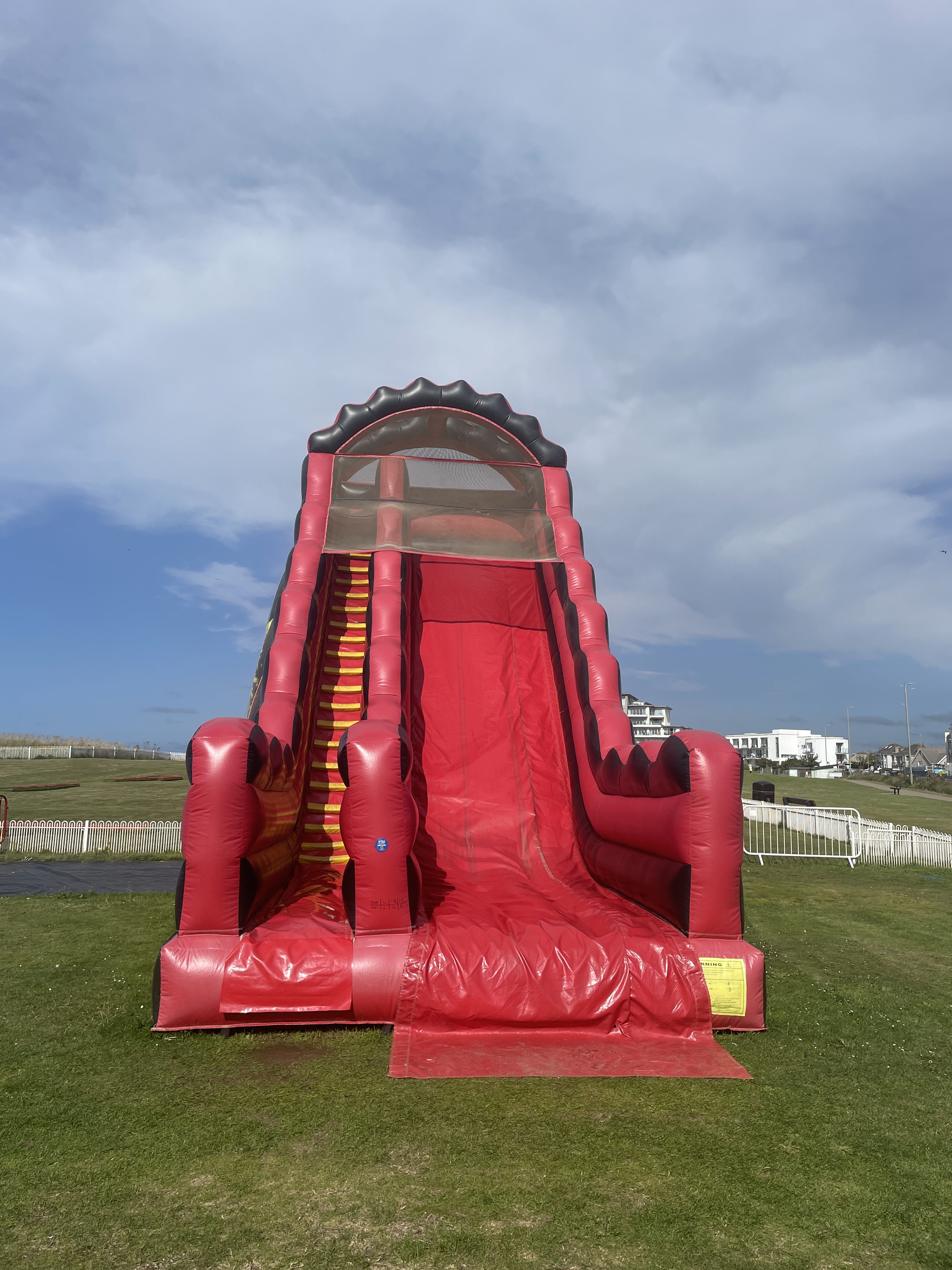 Newquay Bouncy Castles Review