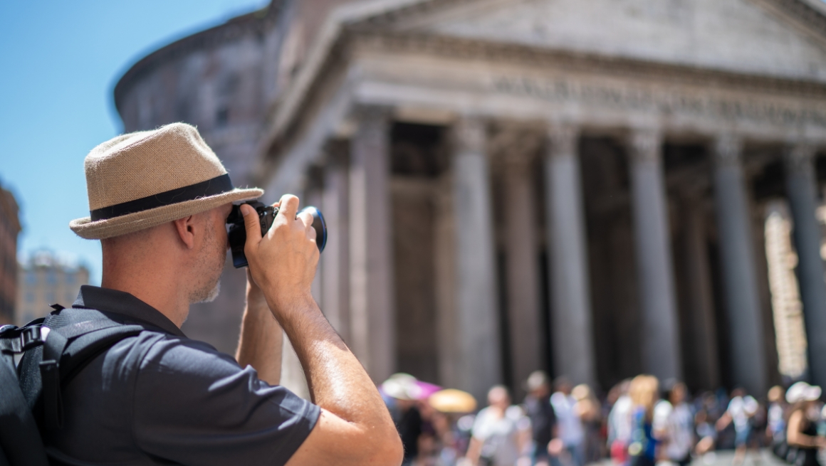 How to Stay Comfortable and Stylish on Your Next City Break A Guide for Men