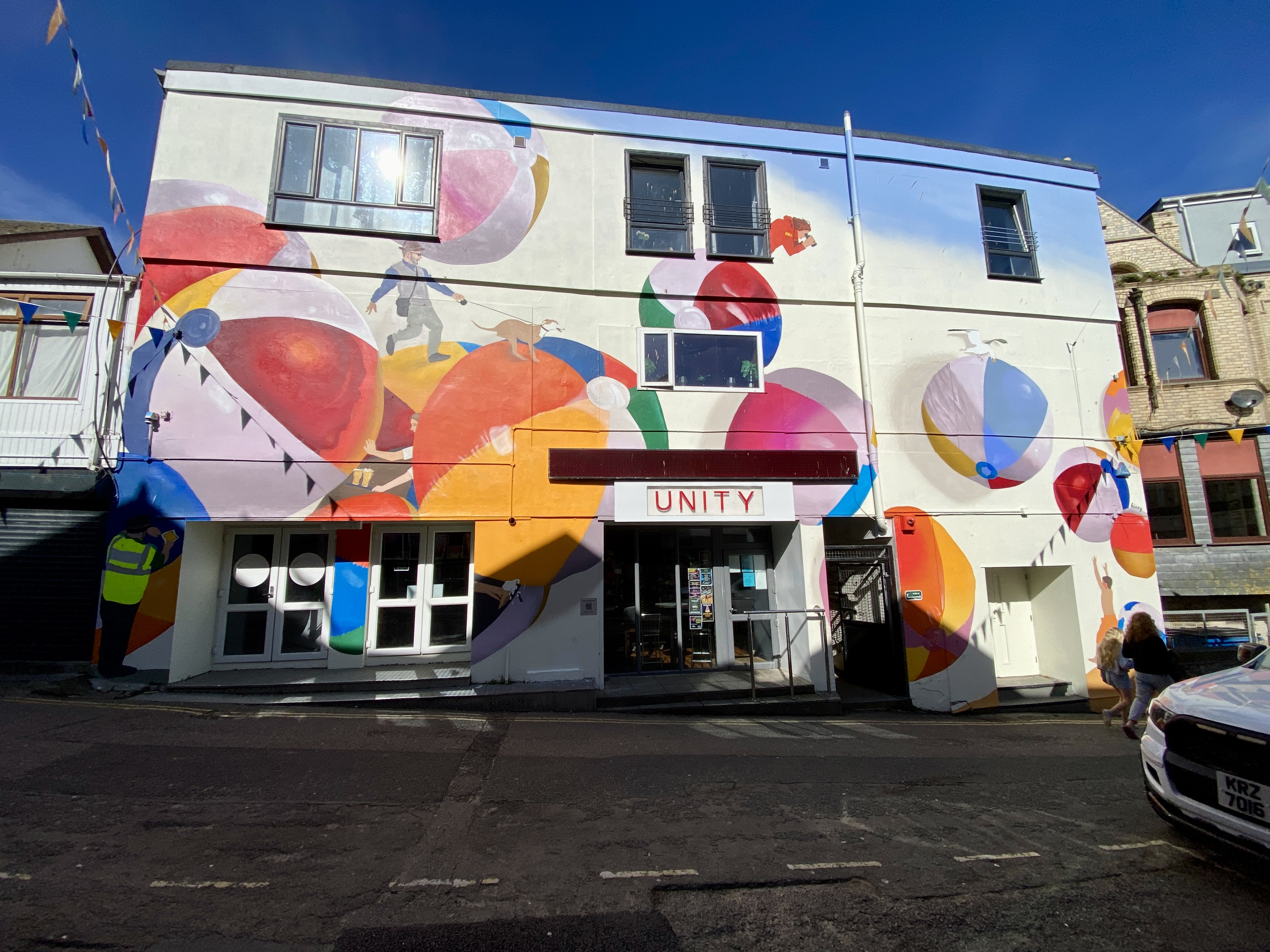 Town To Beach Mural by Jo Hicks (Hixxy) in Newquay Cornwall