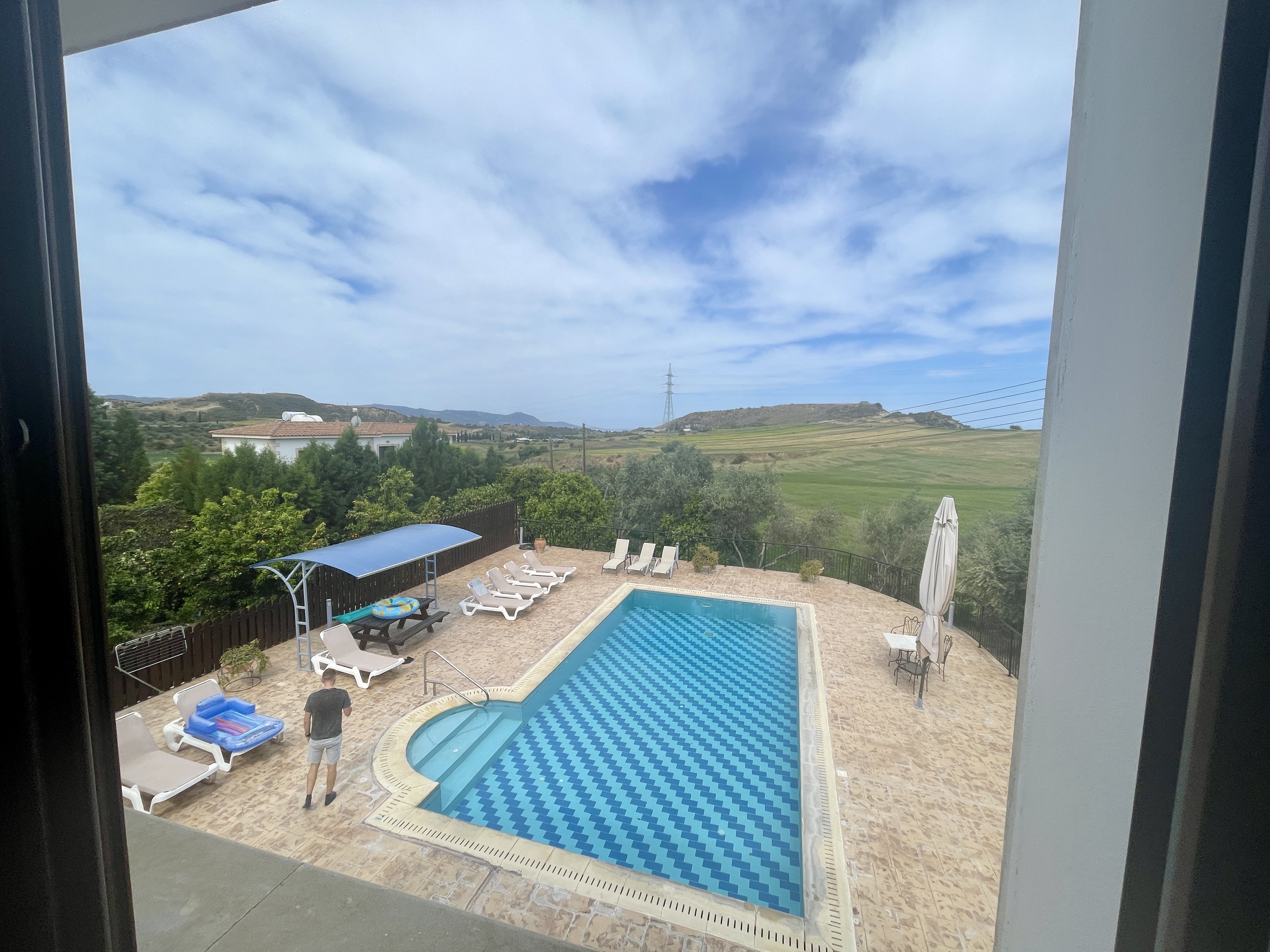 Cyprus weather in April