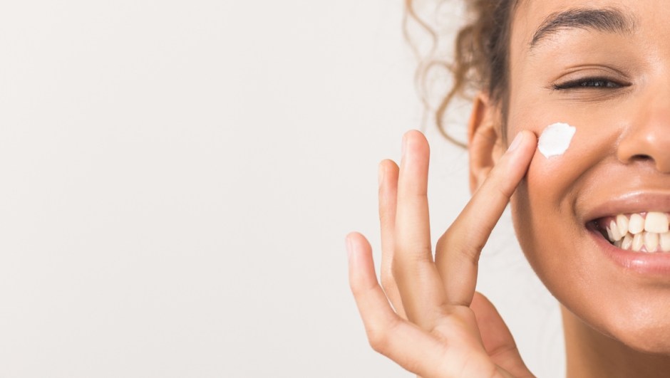 Travel Skincare Tips for Healthy, Glowing Skin On-The-Go 