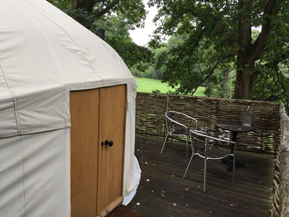 Romantic yurt for two, The Bridge Inn, Herefordshire glamping