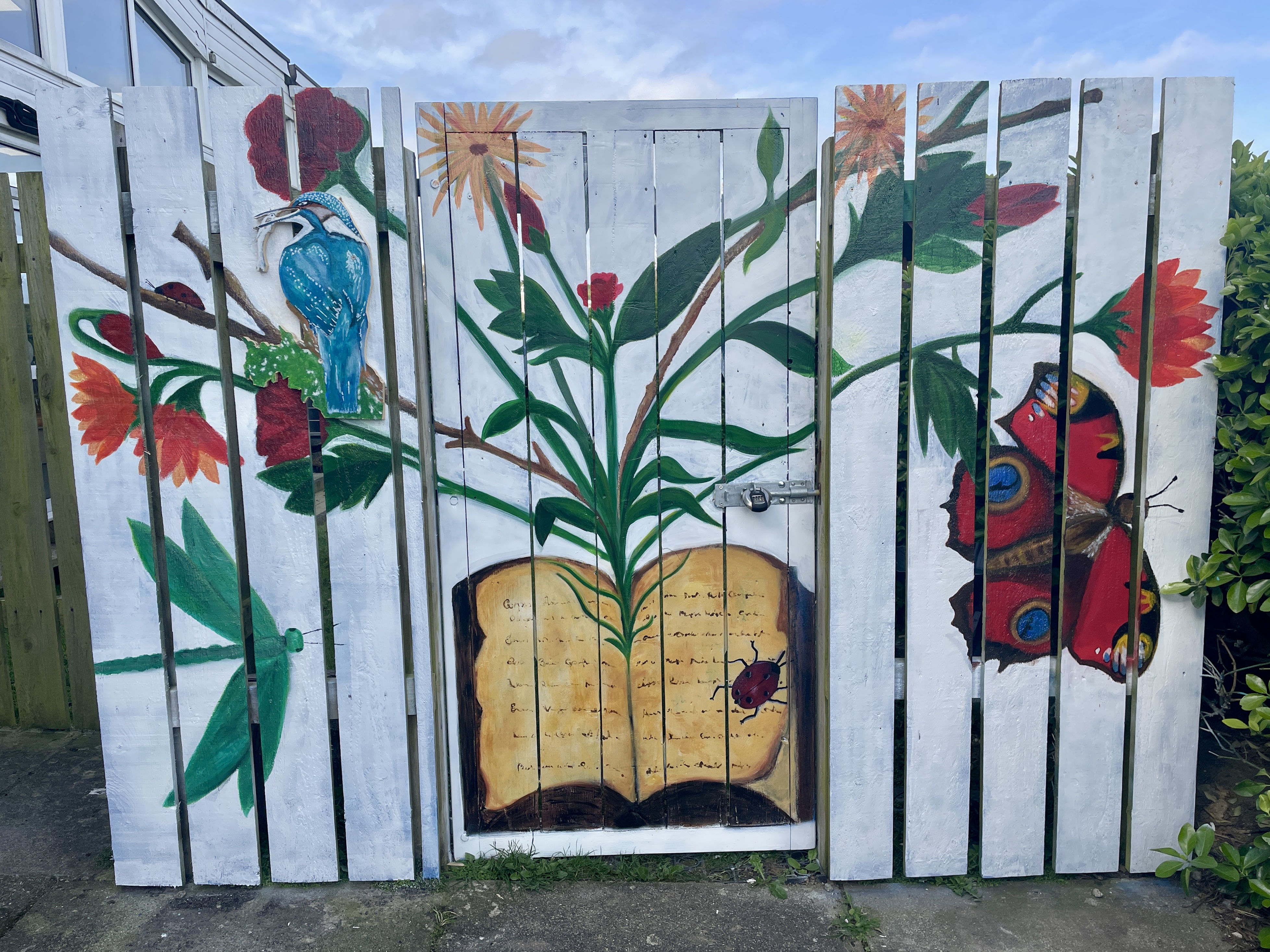 Floral Wildlife Mural at Newquay Library Garden Gate